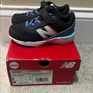 New Balance Black and Blue Sneakers with Cushioned Midsoles